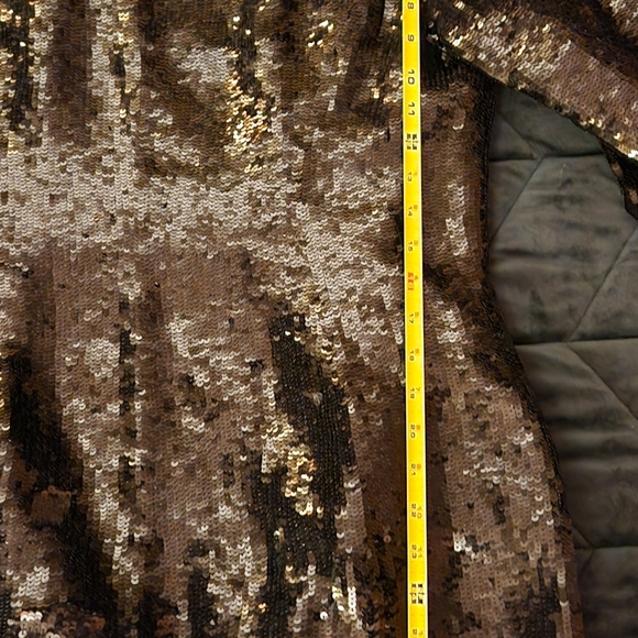 VintageBlack and Gold Sequin Blazer - Picture 12 of 16